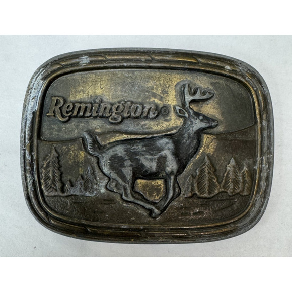 Vintage Remington Belt Buckle 1979 Running White Tail Deer Buck Pewter Hunting - Picture 1 of 8